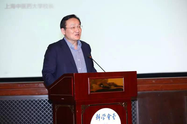 总会副会长、医务分会会长徐建光